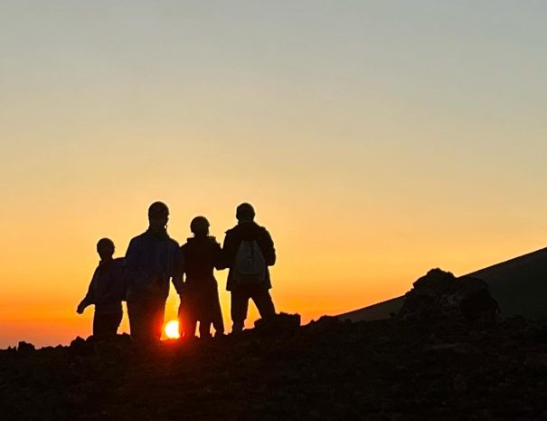 escursione-al-tramonto-su-etna